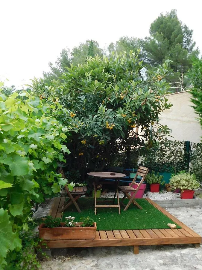 Appartement Villa Les Pins Mirabel-aux-Baronnies Frankrijk